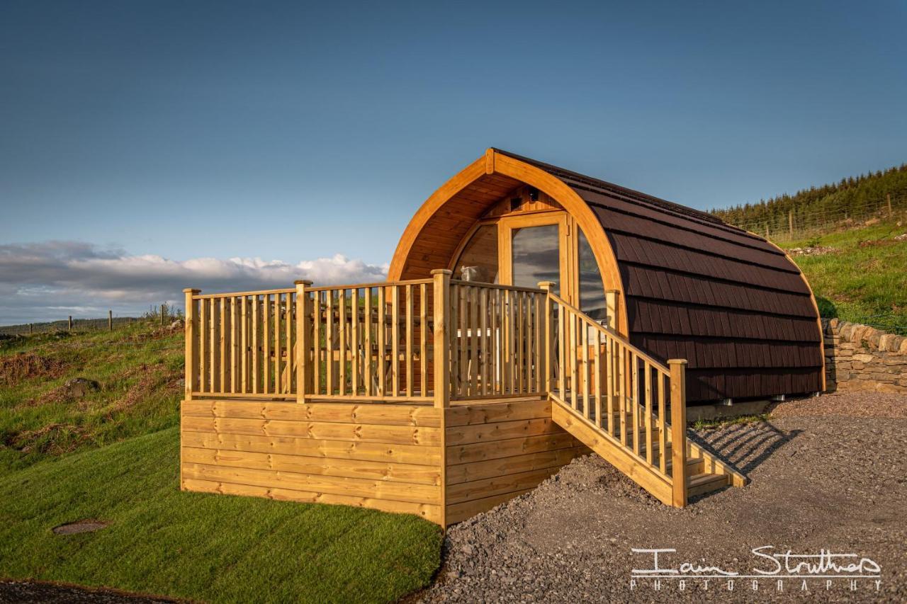Lawers Luxury Glamping Pet Friendly Pod At Pitilie Pods Apartment Абърфелди Екстериор снимка